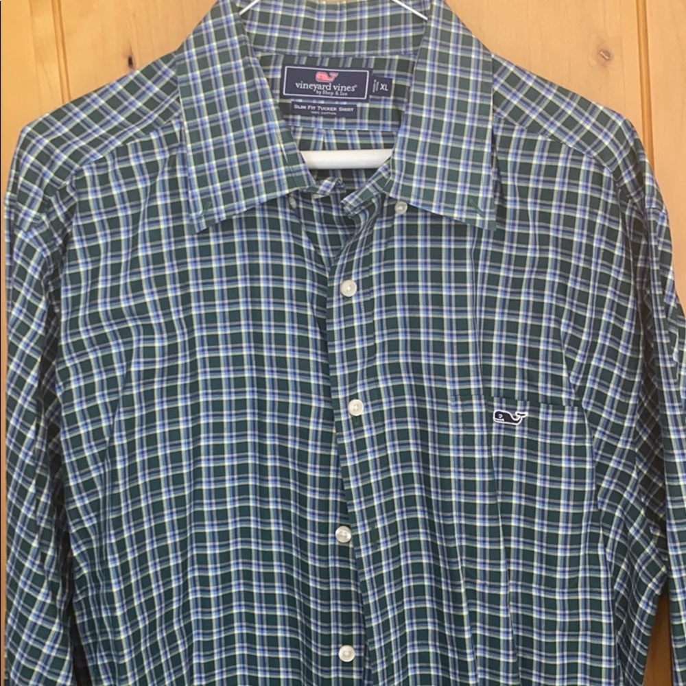 Vineyard Vines Slim Flit Tucker Button Down Shirt